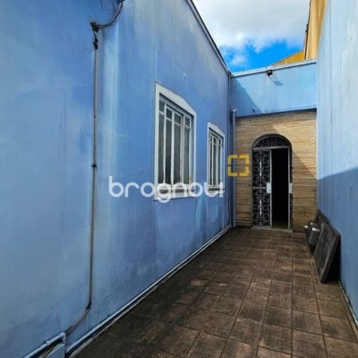 Casa com 190m², 2 garagens, no bairro Centro em Florianópolis