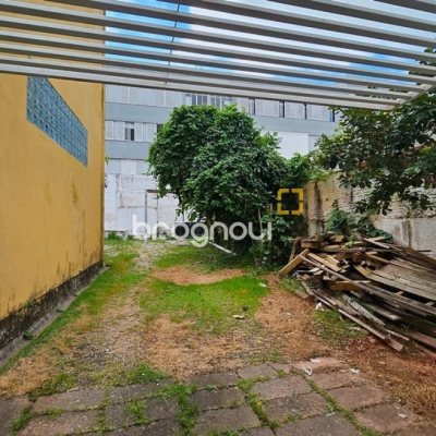 Casa com 190m², 2 garagens, no bairro Centro em Florianópolis