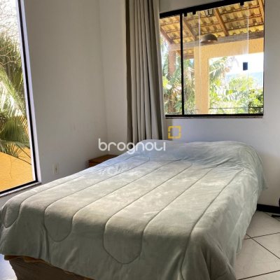 Casa com 189m², 4 quartos, 3 garagens, no bairro Campeche em Florianópolis