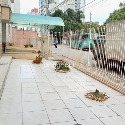 Apartamento com 64m², 2 quartos, no bairro Kobrasol em São José