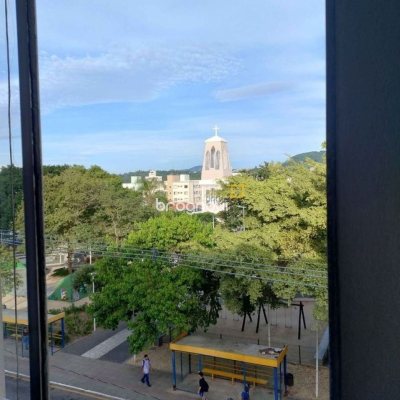 Apartamento com 64m², 2 quartos, no bairro Kobrasol em São José