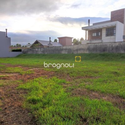 Terreno com 150m², no bairro Beira Rio em Biguaçu