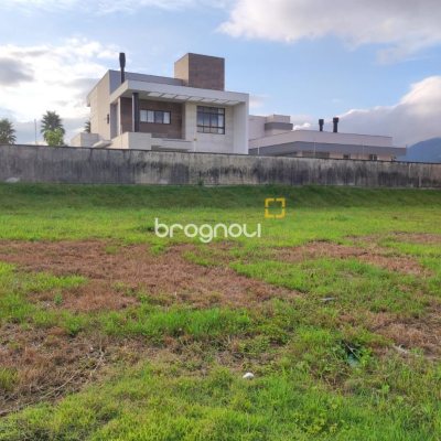 Terreno com 150m², no bairro Beira Rio em Biguaçu