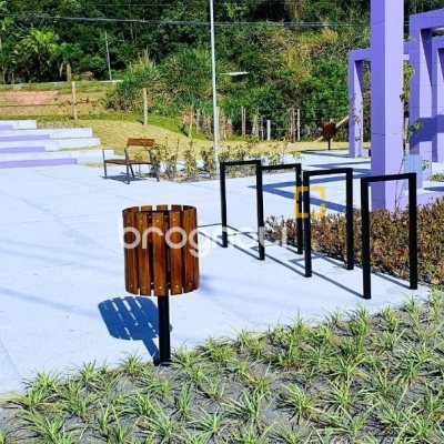 Terreno com 360m², no bairro Canasvieiras em Florianópolis