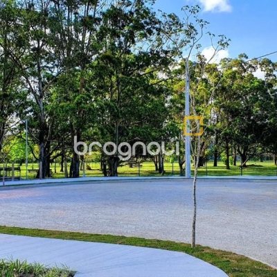 Terreno com 360m², no bairro Canasvieiras em Florianópolis