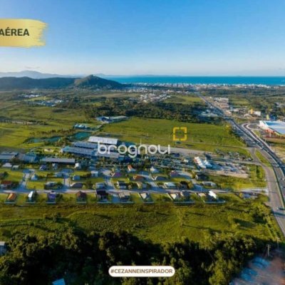 Terreno com 360m², no bairro Canasvieiras em Florianópolis