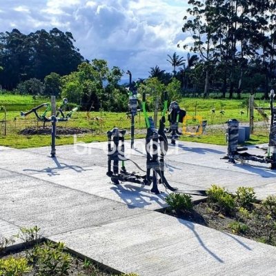 Terreno com 360m², no bairro Canasvieiras em Florianópolis