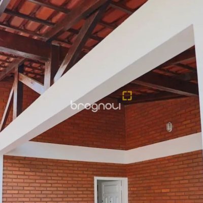 Casa com 127m², 3 quartos, 3 garagens, no bairro Canasvieiras em Florianópolis