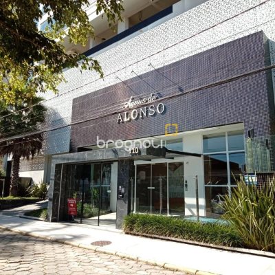 Apartamento com 92m², 3 quartos (sendo 1 suíte), 2 garagens, no bairro Kobrasol em São José