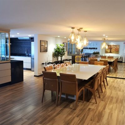 Apartamento com 92m², 3 quartos (sendo 1 suíte), 2 garagens, no bairro Kobrasol em São José