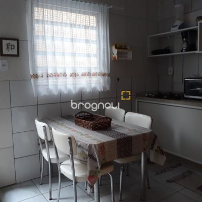 Casa com 141m², 4 quartos, no bairro Jurerê em Florianópolis