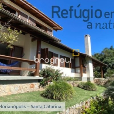 Casa com 680m², 6 quartos (sendo 3 suítes), 6 garagens, no bairro Lagoinha em Florianópolis