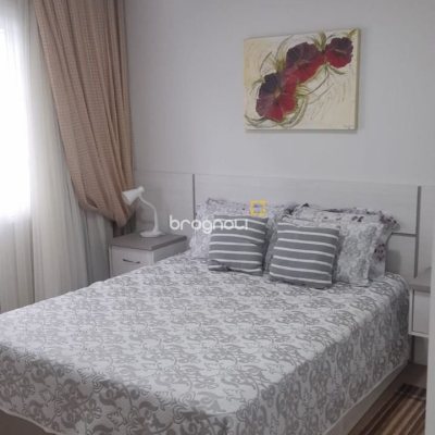 Casa com 200m², 3 quartos (sendo 1 suíte), 2 garagens, no bairro Rio Vermelho em Florianópolis