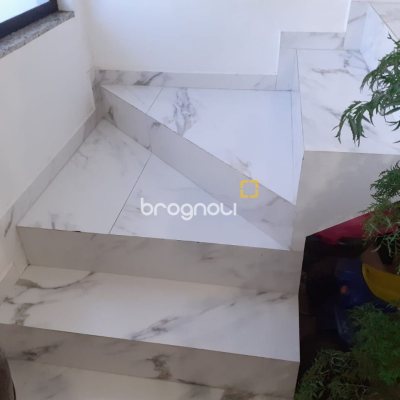 Casa com 105m², 2 quartos (sendo 2 suítes), 1 garagem, no bairro Rio Vermelho em Florianópolis