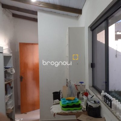 Casa com 105m², 2 quartos (sendo 2 suítes), 1 garagem, no bairro Rio Vermelho em Florianópolis