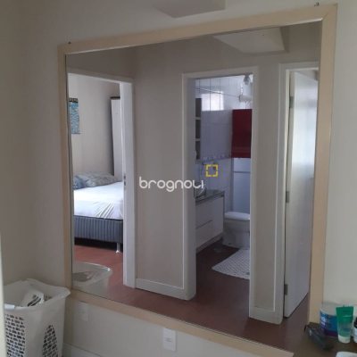 Apartamento com 72m², 2 quartos, no bairro Centro em Florianópolis