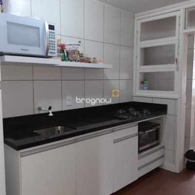 Apartamento com 72m², 2 quartos, no bairro Centro em Florianópolis