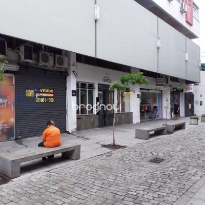 Apartamento com 72m², 2 quartos, no bairro Centro em Florianópolis