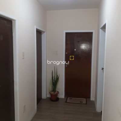 Apartamento com 72m², 2 quartos, no bairro Centro em Florianópolis