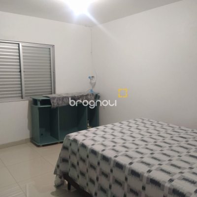 Casa com 85m², 2 quartos, 3 garagens, no bairro Ribeirão da Ilha em Florianópolis