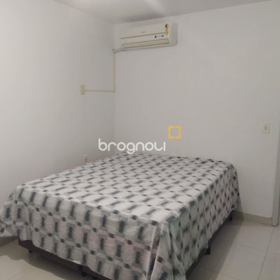 Casa com 85m², 2 quartos, 3 garagens, no bairro Ribeirão da Ilha em Florianópolis