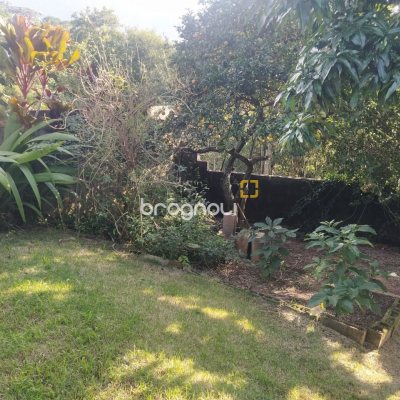 Casa com 85m², 2 quartos, 3 garagens, no bairro Ribeirão da Ilha em Florianópolis