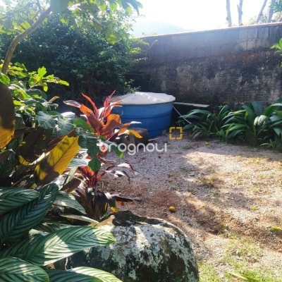 Casa com 85m², 2 quartos, 3 garagens, no bairro Ribeirão da Ilha em Florianópolis