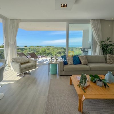 Apartamento com 180m², 3 quartos (sendo 3 suítes), 2 garagens, no bairro Novo Campeche em Florianópolis