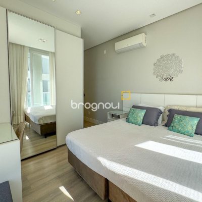 Apartamento com 180m², 3 quartos (sendo 3 suítes), 2 garagens, no bairro Novo Campeche em Florianópolis