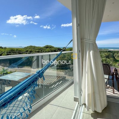Apartamento com 180m², 3 quartos (sendo 3 suítes), 2 garagens, no bairro Novo Campeche em Florianópolis