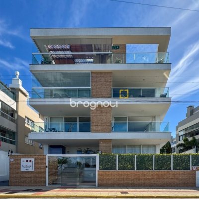 Apartamento com 180m², 3 quartos (sendo 3 suítes), 2 garagens, no bairro Novo Campeche em Florianópolis