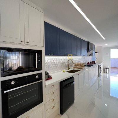 Cobertura com 195m², 3 quartos (sendo 3 suítes), 2 garagens, no bairro Ingleses em Florianópolis