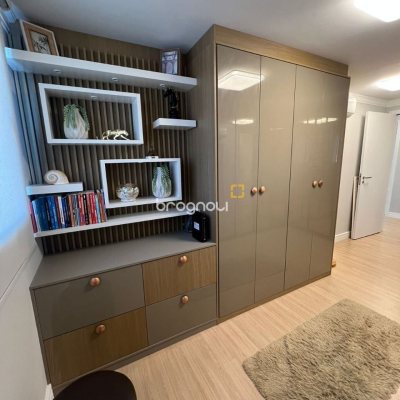 Cobertura com 195m², 3 quartos (sendo 3 suítes), 2 garagens, no bairro Ingleses em Florianópolis