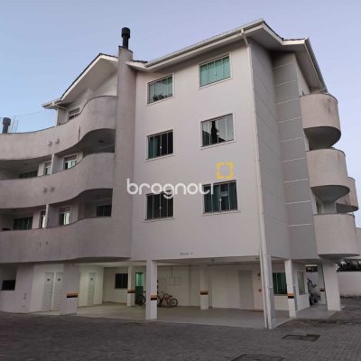 Apartamento com 109m², 3 quartos (sendo 1 suíte), 1 garagem, no bairro Ingleses em Florianópolis