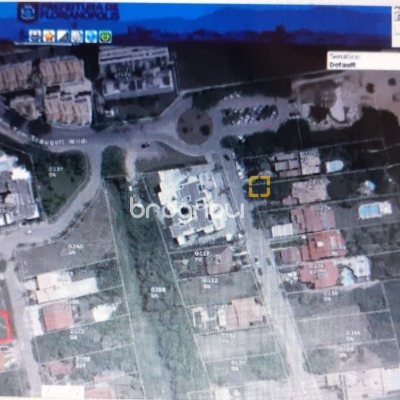Terreno com 540m², no bairro Praia Brava em Florianópolis