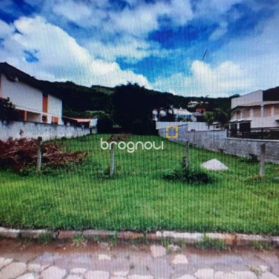 Terreno com 540m², no bairro Praia Brava em Florianópolis