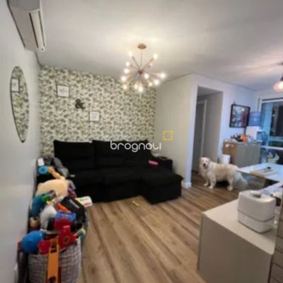 Apartamento com 70m², 2 quartos (sendo 1 suíte), 1 garagem, no bairro Ingleses em Florianópolis