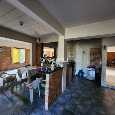 Casa com 399m², no bairro Santo Antônio de Lisboa em Florianópolis