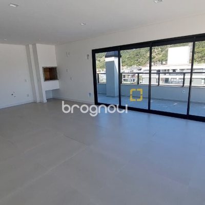 Studio com 37m², 1 quarto, 1 garagem, no bairro Ribeirão da Ilha em Florianópolis