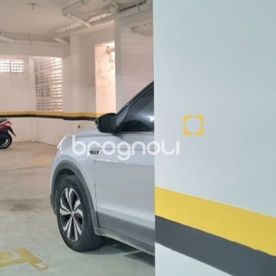 Apartamento com 93m², 2 quartos, 2 garagens, no bairro Trindade em Florianópolis