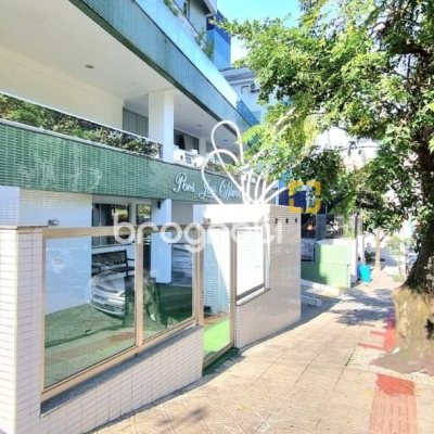 Apartamento com 93m², 2 quartos, 2 garagens, no bairro Trindade em Florianópolis