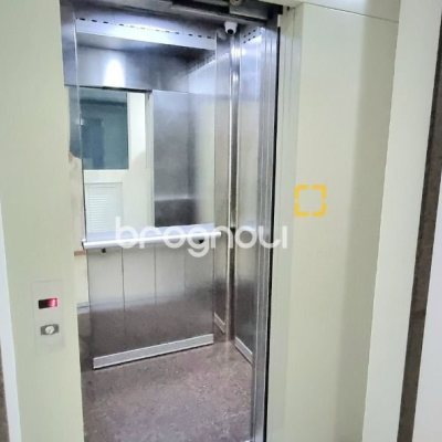 Apartamento com 93m², 2 quartos, 2 garagens, no bairro Trindade em Florianópolis