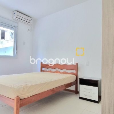 Apartamento com 93m², 2 quartos, 2 garagens, no bairro Trindade em Florianópolis