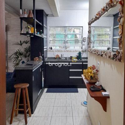 Casa com 120m², 3 quartos (sendo 1 suíte), 1 garagem, no bairro Cachoeira do Bom Jesus em Florianópolis