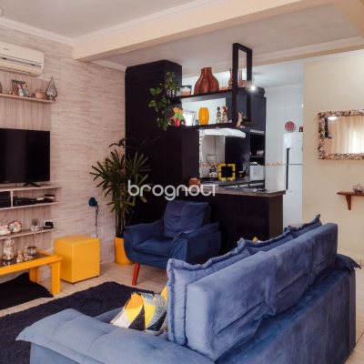 Casa com 120m², 3 quartos (sendo 1 suíte), 1 garagem, no bairro Cachoeira do Bom Jesus em Florianópolis
