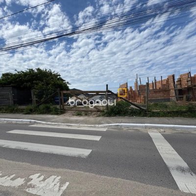 Terreno com 461m², no bairro Campeche em Florianópolis