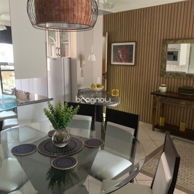 Apartamento com 80m², 3 quartos (sendo 1 suíte), 2 garagens, no bairro Praia Brava em Florianópolis