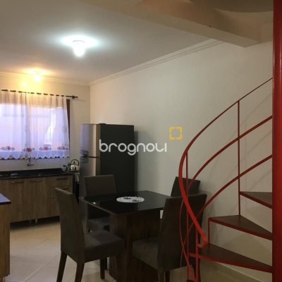 Casa com 85m², 2 quartos, 1 garagem, no bairro Ingleses em Florianópolis