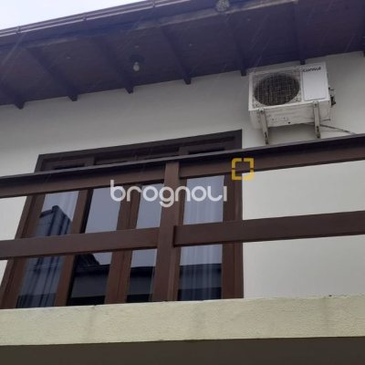 Casa com 85m², 2 quartos, 1 garagem, no bairro Ingleses em Florianópolis