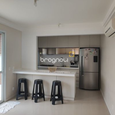 Cobertura com 95m², 2 quartos (sendo 1 suíte), 2 garagens, no bairro Açores em Florianópolis